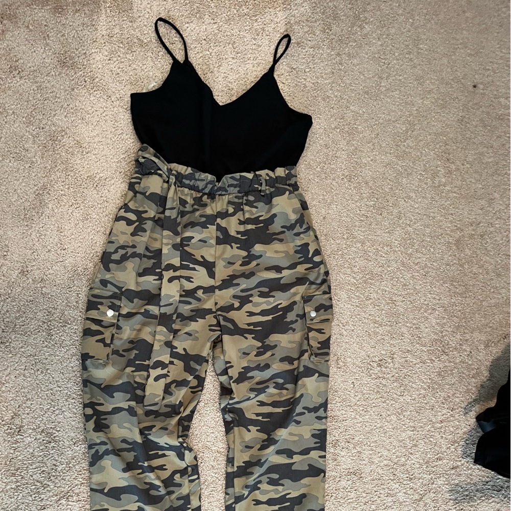 Rue21+ Camo Print Jumpsuit 🖤